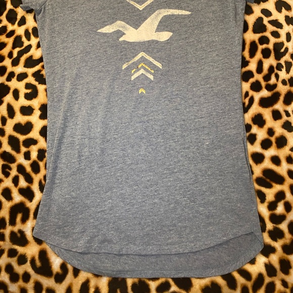 Hollister t shirt Nwot vintage blue - Picture 2 of 2